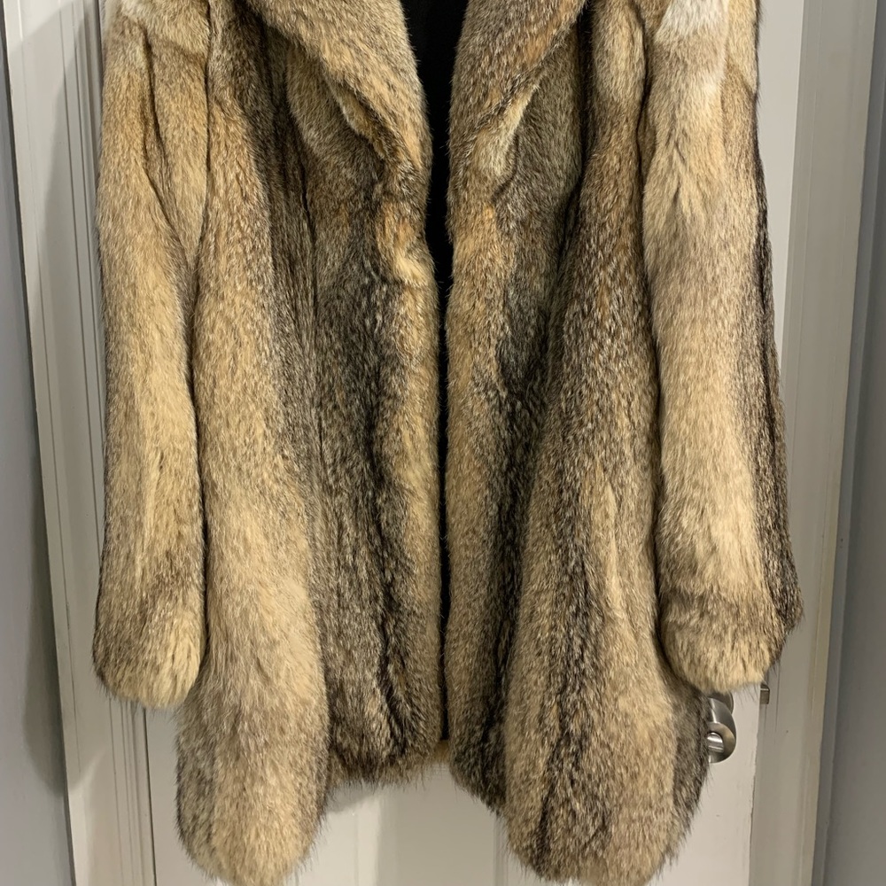 Vintage beautiful genuine REAL FOX FUR warm coat